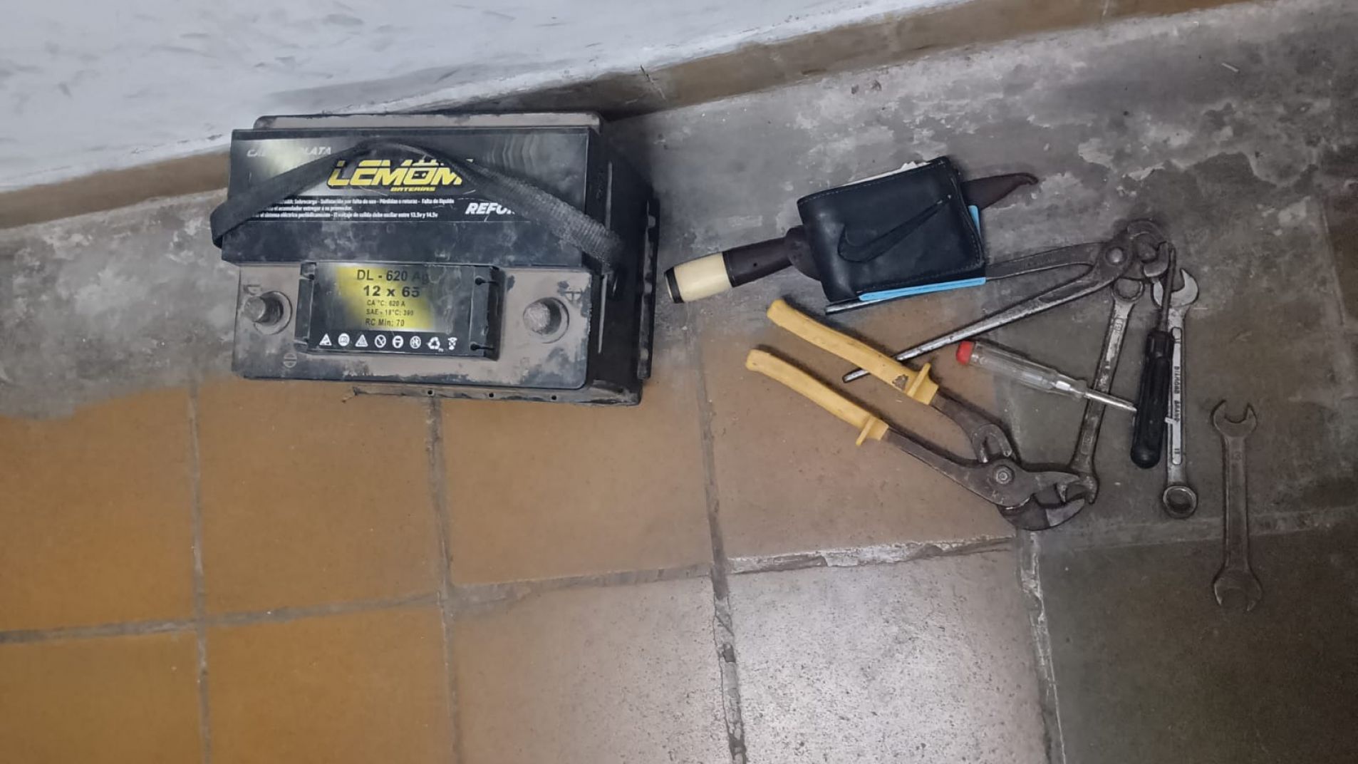 Durante un patrullaje detuvieron a dos ladrones que habían cometido un robo