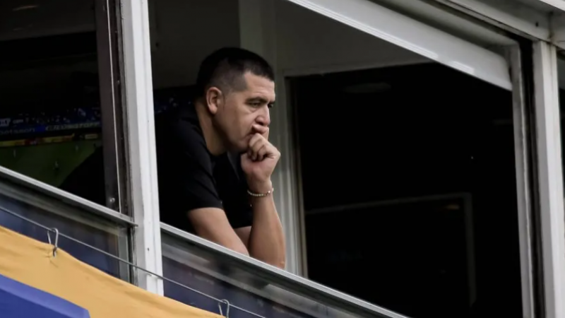 Riquelme bajó al vestuario de Boca tras la eliminación