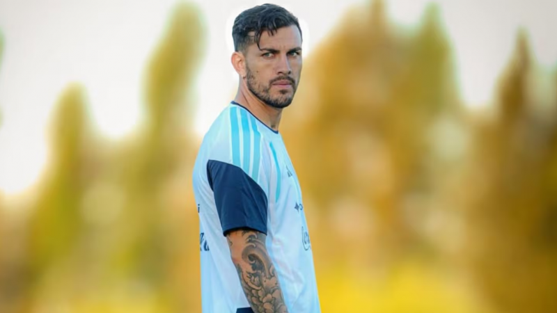 Paredes sufrió una lesión muscular y preocupa a la Selección argentina