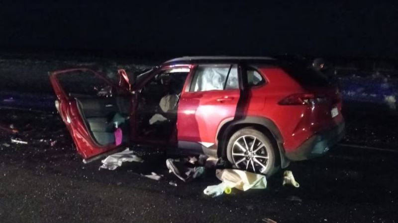 Tragedia en La Pampa: un automóvil chocó a un camión y murió una mujer