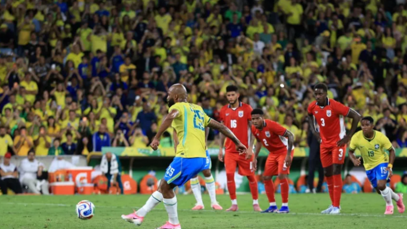 Brasil aplastó a Panamá en un amistoso en el Maracaná