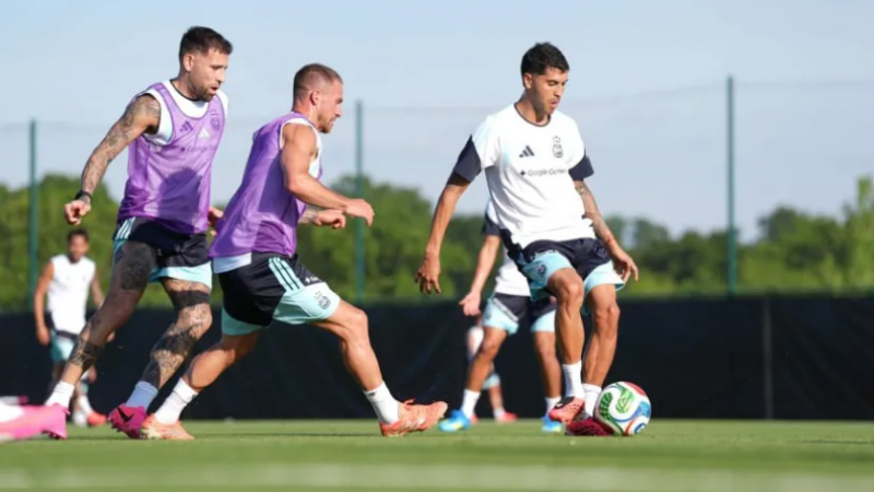 Scaloni y una nueva prueba con dos cambios