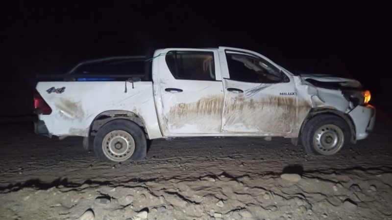 Tres heridos luego del vuelco de una camioneta en la ruta 40