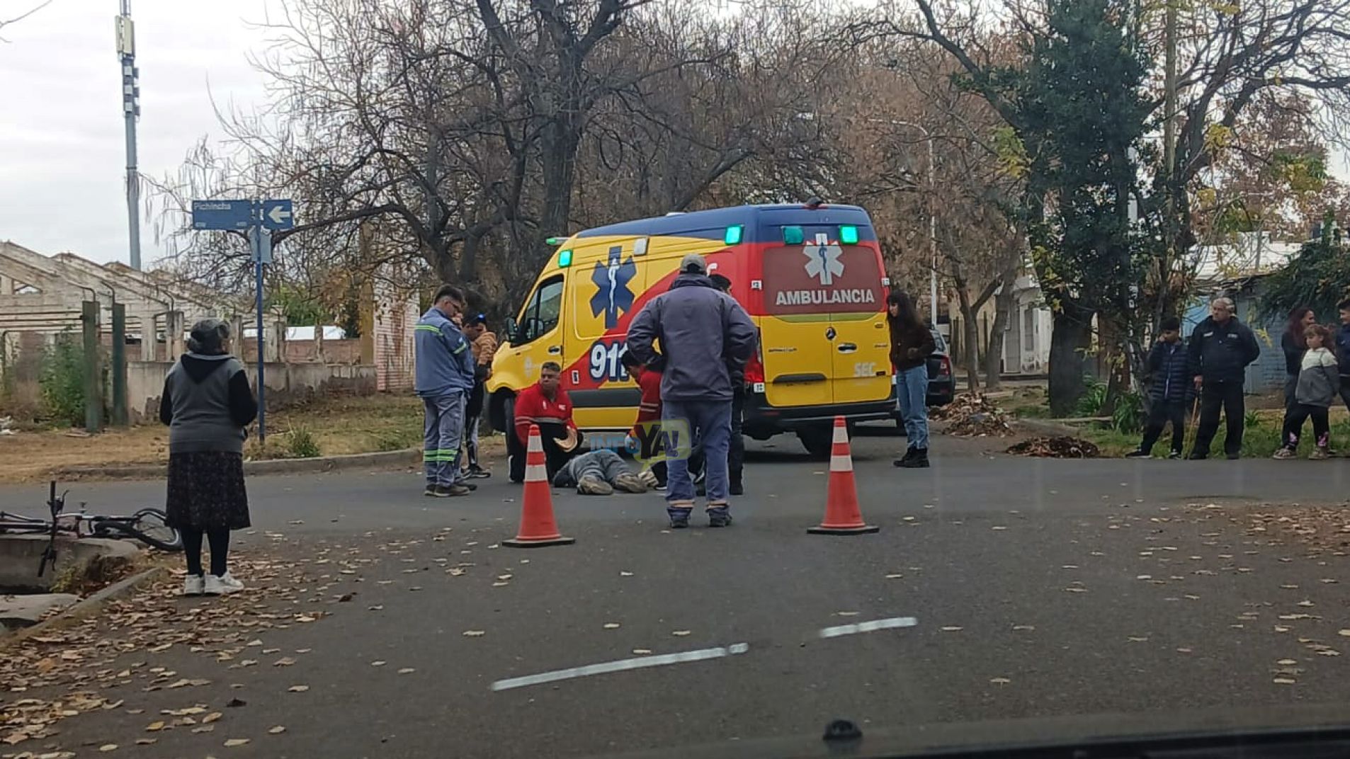 Un auto atropelló a un ciclista que fue trasladado al Schestakow