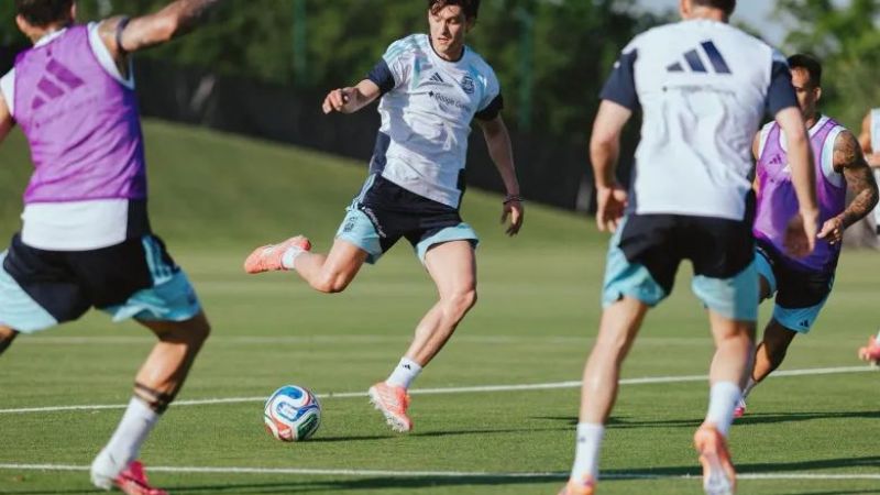 Balerdi se pierde el Mundial por lesión y Scaloni deberá reemplazarlo