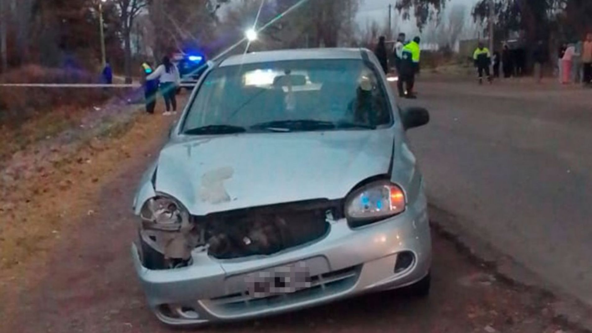 La niña fue atropellada por un Chevrolet Corsa.