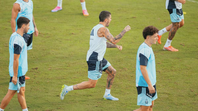 Parte médico de la selección argentina a ocho días del debut
