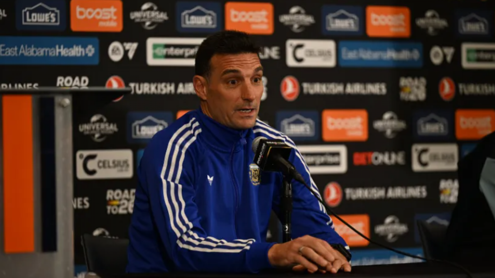 Scaloni confirmó que Messi jugará en el próximo amistoso