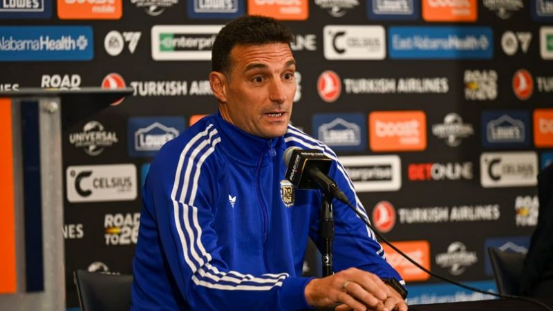 Scaloni, sobre el reemplazo de Balerdi: "Me voy a tomar uno o dos días más"