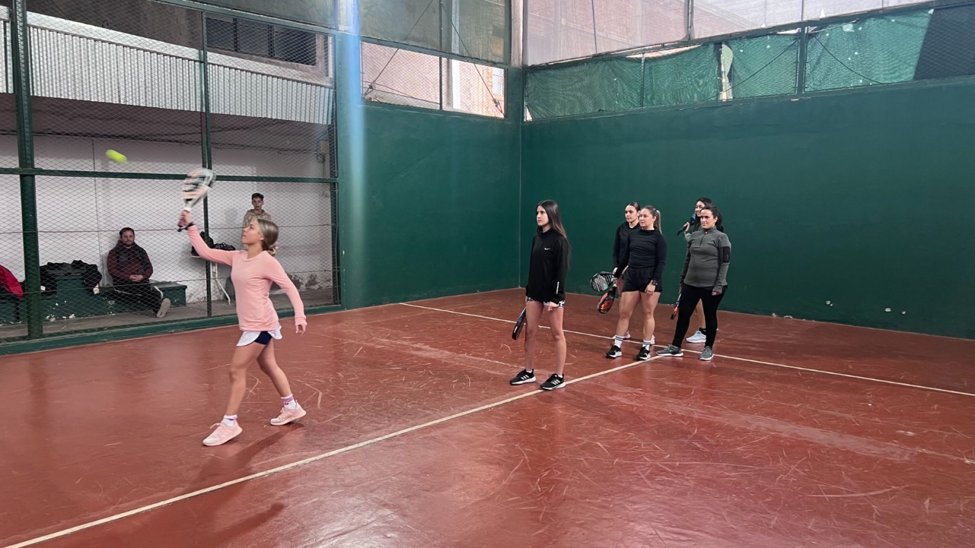 Comenzó la actividad en la escuela municipal de Pádel